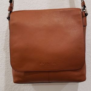 Coach Small Messenger Bag F72108